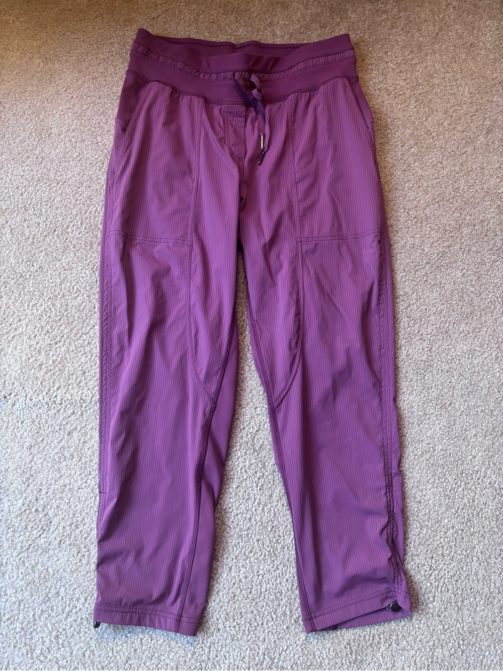 Lululemon Dance Studio Crop Pants Women’s Size 6 Drawstring 24” Inseam LW6AVQS